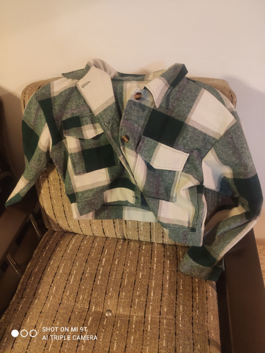 &bull; SHOT ON MI 9T AI TRIPLE CAMERA